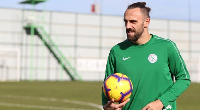 Fenerbahçe'den Galatasaray'a tarihi çalım! Vedat Muriç, Fenerbahçe'de