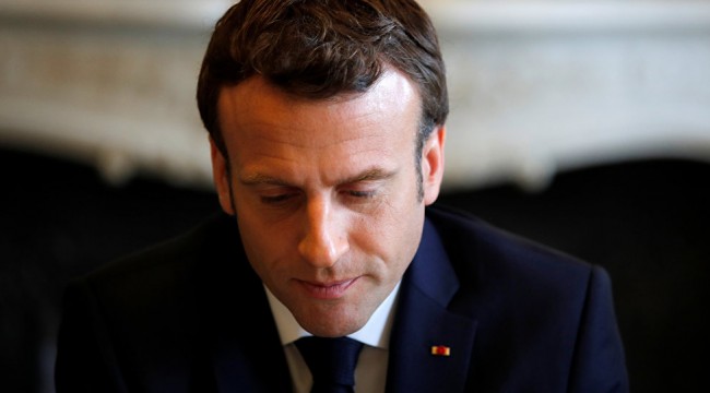 Macron 2 yılda 15 bakan kaybetti