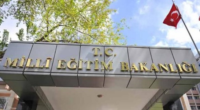 MEB ders kitaplarını plastik poşetsiz dağıtacak