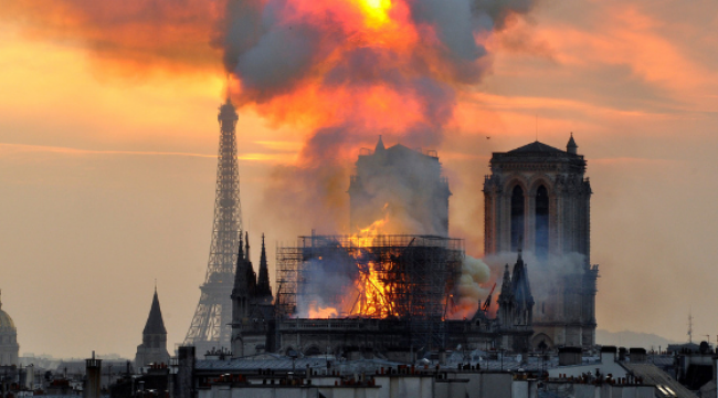 Notre Dame Katedrali'ni bekleyen yeni tehlike: Sıcak hava dalgası