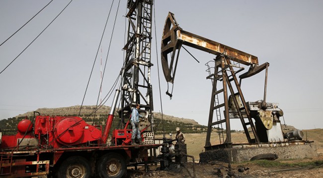 Rusya: ABD, Suriye’deki petrol kaçakçılığı işini IŞİD'den devraldı