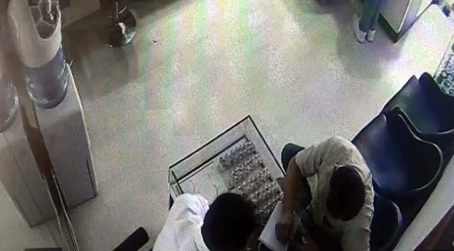 Telefon dolandırıcılarının oyunu ‘kağıt kalemle' bozuldu