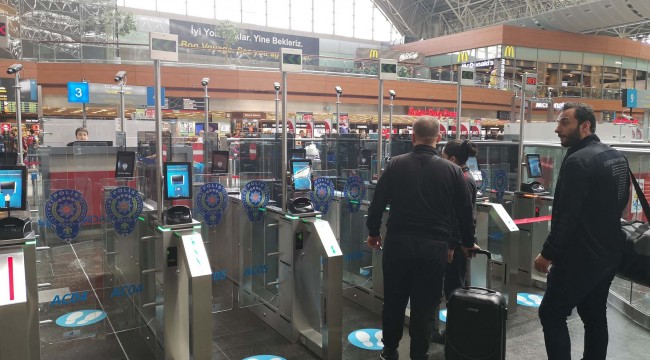 Türk yolculardan elektronik pasaporta yoğun ilgi