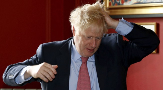 Yunan lokantacıdan Boris Johnson'a: Ona 'Kız olsaydın Barbie'ye benzerdin' dedim