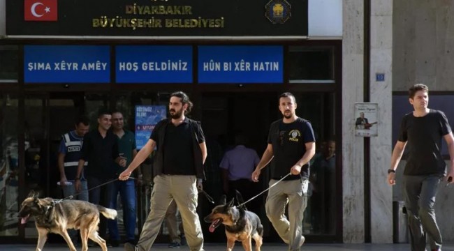 27 barodan kayyım tepkisi: İdari bir darbedir