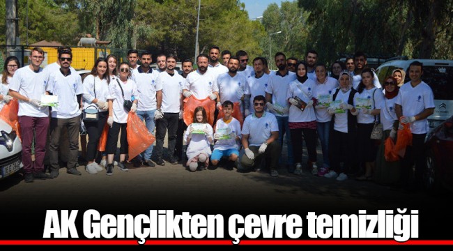 AK Gençlikten çevre temizliği