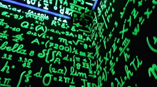 Basit bir matematik işlemi, sosyal medya kullanıcılarını ikiye böldü: Cevap 1 mi, 16 mı?