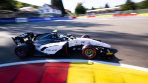 Büyük kaza sonrası Formula 2 yarışı iptal edildi