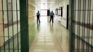 Otizmli öğrenciyi merdivenden iten müdür tutuklandı