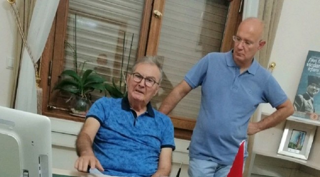 Deniz Baykal, yemin ettikten sonra ilk kez Meclis'te