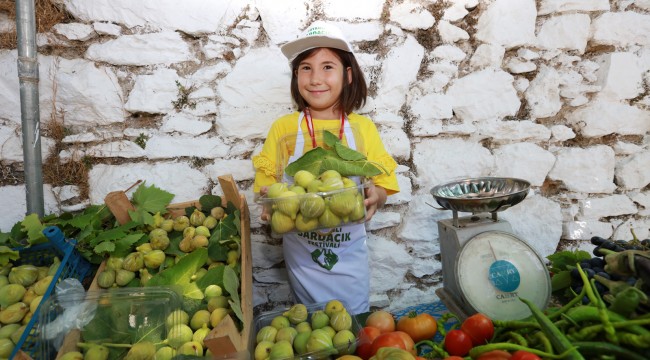 Güzelbahçe’de Bardacık Festivali Coşkusu