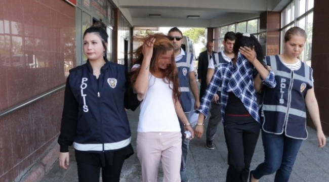 Hırsızlıktan yakalanan kadın: 'Sibel ünlü olacaksın madalya takacaklar sana'
