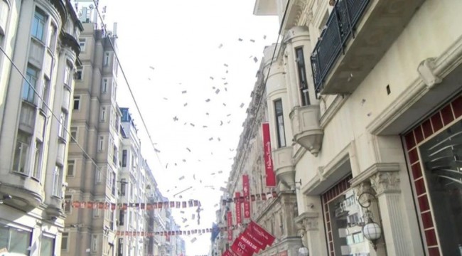 İstiklal Caddesi'nde gökten para yağdı