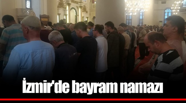 İzmir'de bayram namazı
