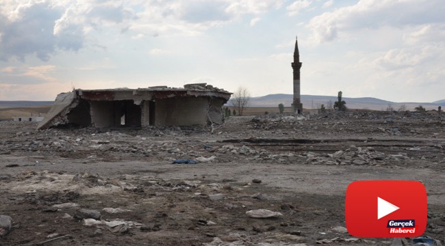 Kars’ta baraj suyu çekildi, köy gün yüzüne çıktı