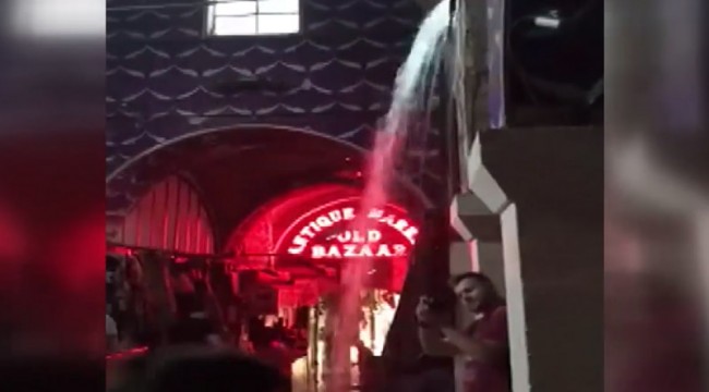Kültür Bakanı Ersoy, Kapalıçarşı'da açıklama yaptı:  Çatıdan herhangi bir sızma olmadı