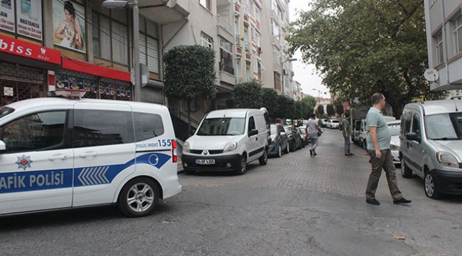 Park halindeki 10 aracın lastiği kesildi