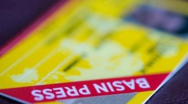 Sahte gazeteciler yakayı ele verdi