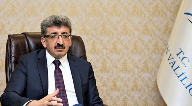 Van Büyükşehir Belediyesi’ne kayyım olarak atanan Vali Bilmez belediye meclisini de devre dışı bıraktı