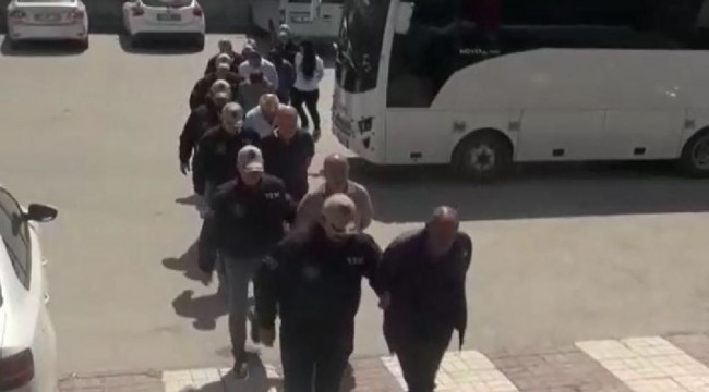 Van'da belediye daire başkanı ile müdürler dahil 9 gözaltı