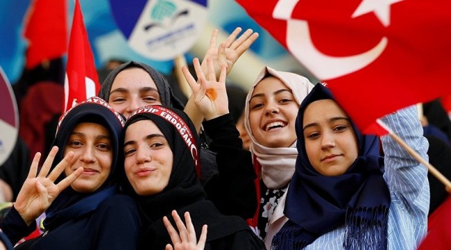 Yeni eğitim öğretim döneminde Anadolu imam hatip liselerinde Çince de öğretilecek