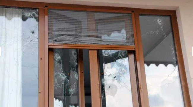 AK Partili Serik Belediye Başkanı Enver Aputkan'ın evine silahlı saldırı