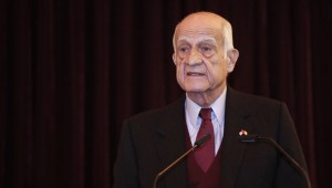 Altaylı: İnan Kıraç yerli otomobil grubundan çekiliyor