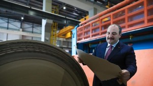 Bakan Varank'tan 'Türk kozmonot' açıklaması: Uzay Ajansı başkanımız ön görüşmelere başladı