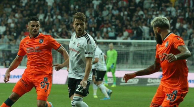 Beşiktaş 1 puanı son anlarda aldı