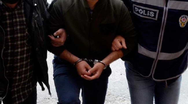Borç yüzünden ailesini katletti