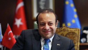 Egemen Bağış'ın eşinden sosyal medya paylaşımı: Söylersem yer yerinden oynar