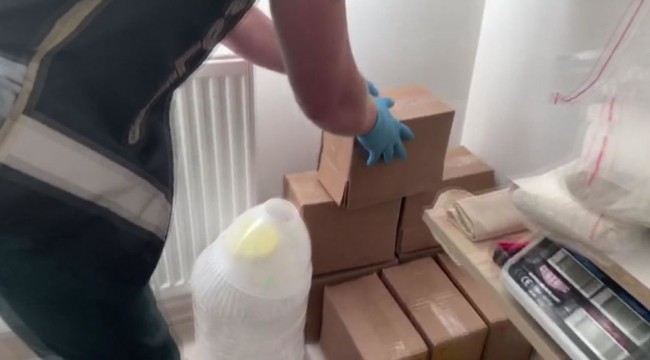 Evinde 1 milyon viagra hapı bulundu, 'Çayıma çorbama katarak kullanıyorum' dedi