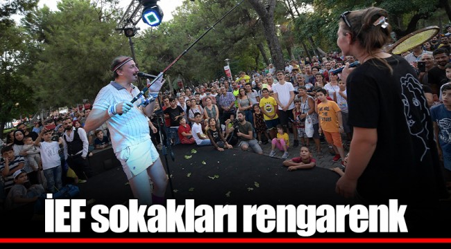 İEF sokakları rengarenk