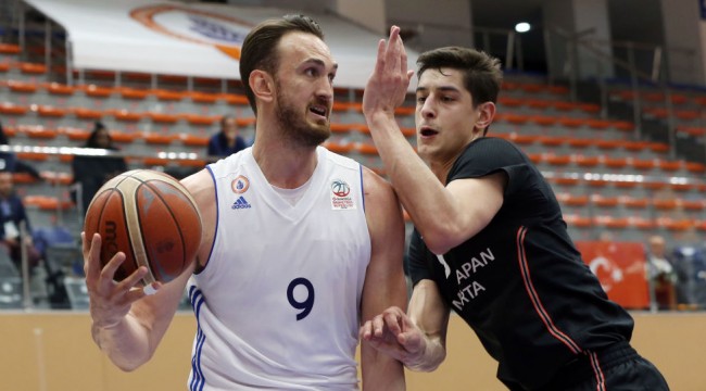 İstanbul Büyükşehir Belediyespor Basketbol Süper Ligi'nden çekilme kararı aldı
