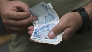 Memur-Sen: 4 kişilik bir ailenin açlık sınırı 2 bin 385, yoksulluk sınırı 6 bin 653 lira