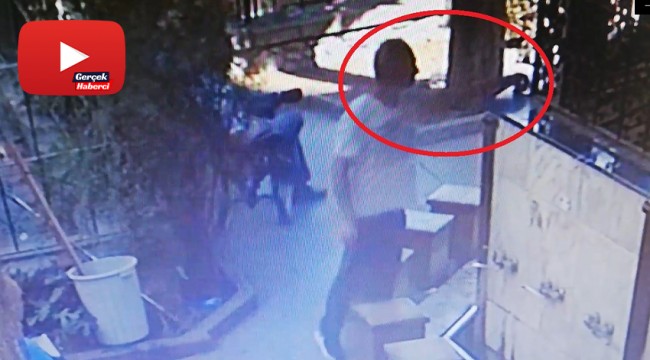 Şadırvanda unutulan 600 liralık gözlüğü çaldı, pişkince gözlüğü takıp denedi
