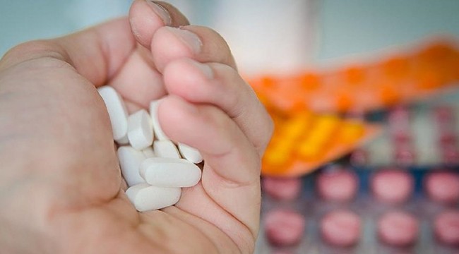 'Ağrı kesici ve iltihap önleyici ilaçlar, depresyon tedavisinde daha etkili sonuçlar verebilir'