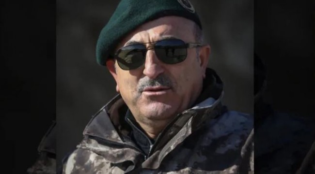 Bakan Mevlüt Çavuşoğlu kamuflajları giydi: Fıtrat değişir sanma bu kan yine o kandır