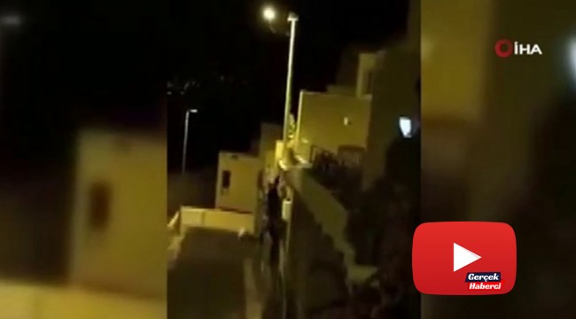 Direğe tırmanan 'Örümcek Adam' yere böyle çakıldı
