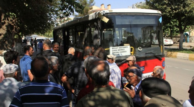 Diyarbakır'da belediye, hastaneye ücretsiz ulaşım sağlayan otobüsleri geri istedi