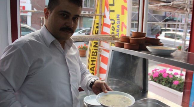 Hastalar şifa bulmak için kelle paça çorbası içiyor
