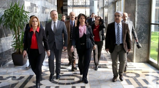 Meclis'e 31 yeni fezleke: Biri hariç tümü HDP'liler için