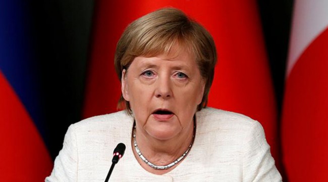 Merkel’den Türkiye’ye "harekâta son verin” çağrısı