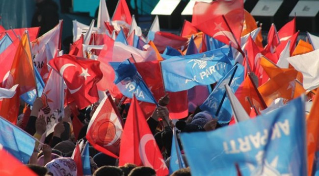 AK Parti'nin üye sayısında 900 binlik düşüş: 'Yargıtay istifaları geciktiriyor'