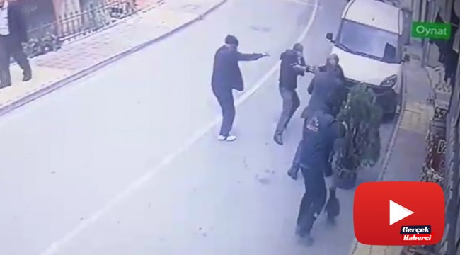 Cinayet anı saniye saniye kameraya yansıdı