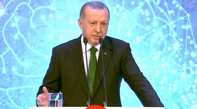 Erdoğan: İmam hatiplerde kuran dersleri boş geçiyor