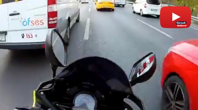Motosikletli maganda mega kentte trafiği birbirine kattı