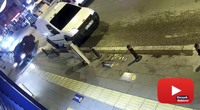 Öldürdüğü arkadaşının cesediyle otomobille bekçilerden kaçan zanlı kamerada