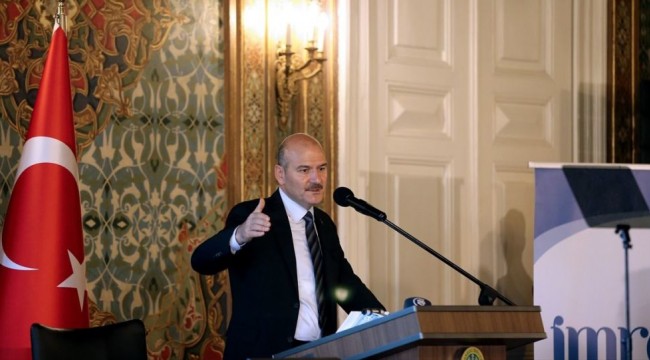 Soylu: Sınırda bekleyen DEAŞ'lı ABD'ye sınır dışı edildi