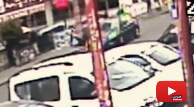 Yol üzerinde bekleyen genç kıza araba böyle çarptı